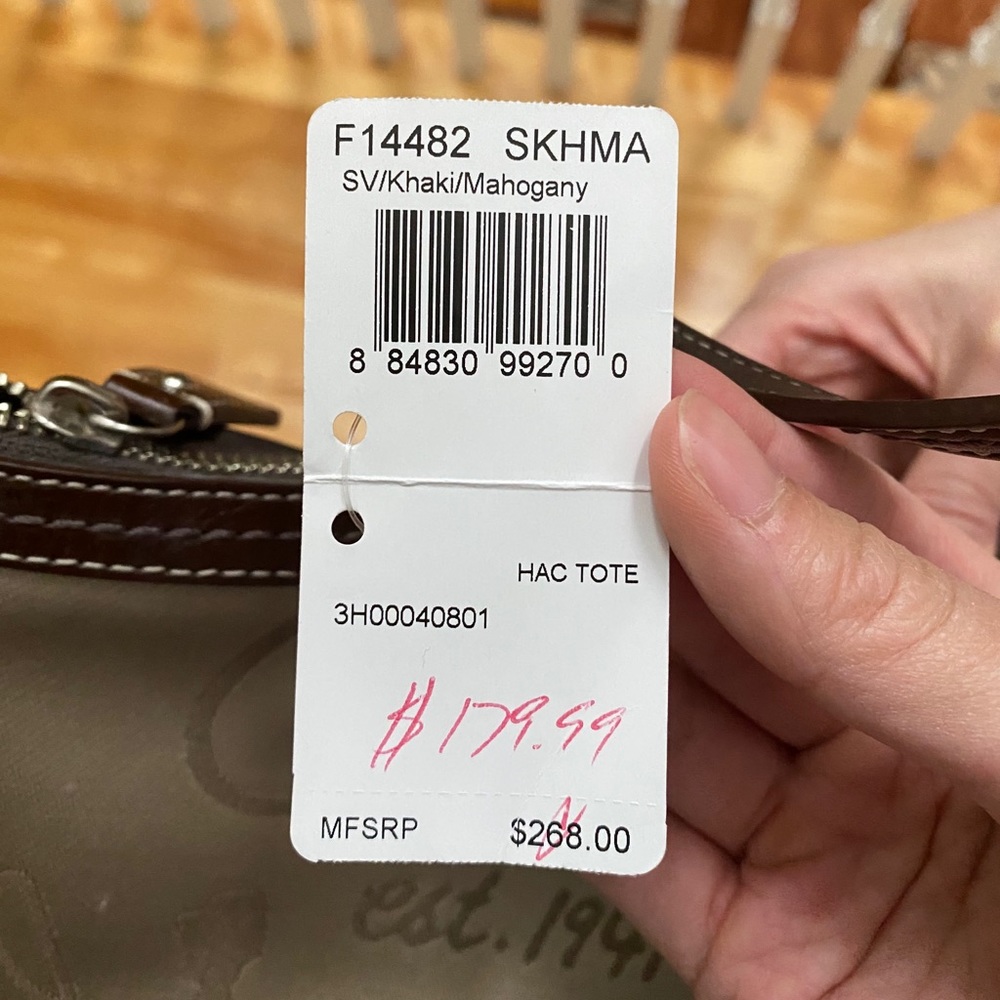 Coach Bag - Picture 5 of 6